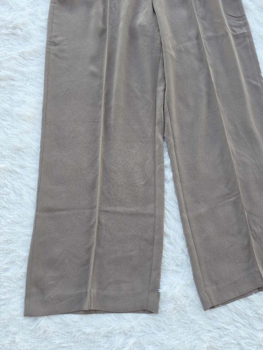 Spanx‎ NWT Beige Crepe Straight Leg Trouser Pants in Smoke - Picture 5 of 9
